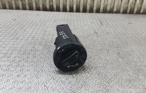 Audi A4 S4 B6 8E 8H Light switch 8E0941531A