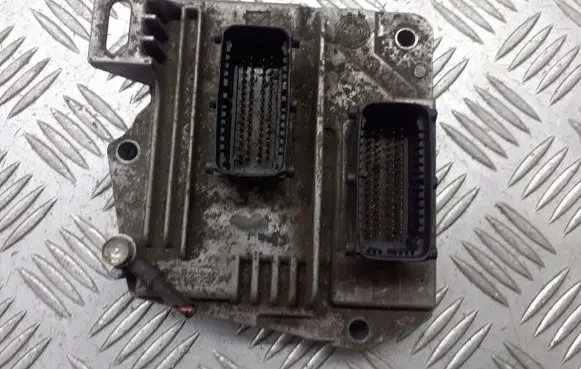 Opel Astra H Engine control unit/module ECU 12230740DZLR
