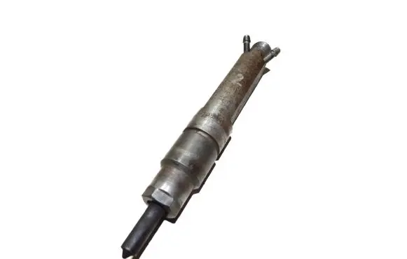 Audi A6 S6 C4 4A Fuel injector 046130201
