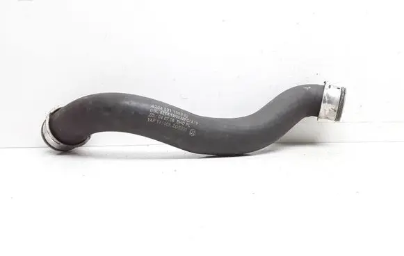 Mercedes-Benz C W204 Engine coolant pipe/hose A2045011582