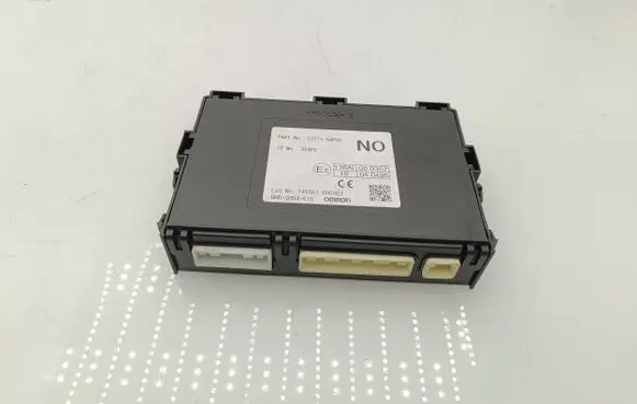 Suzuki Vitara (LY) Comfort/convenience module 3717154P00 GHRS004610 14X5G1000983