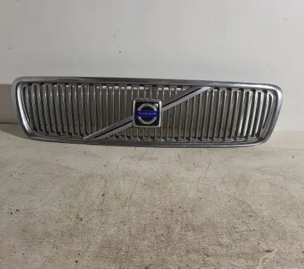 Volvo V70 Front grill 8659875