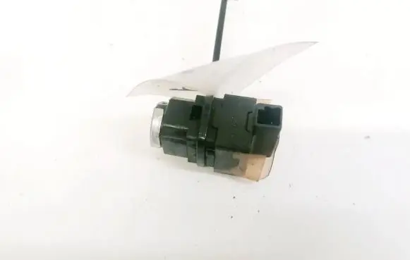 Toyota Corolla Verso AR10 Front door lock (next to the handle) 