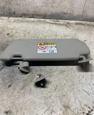 Nissan Qashqai J12 Sun visor