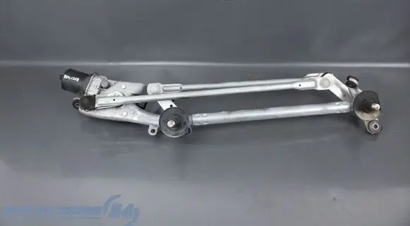 Honda Civic IX Front wiper linkage and motor
