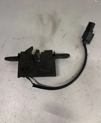 Renault Master III Engine bonnet/hood lock/catch 666010010r