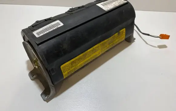 BMW 5 E39 Passenger airbag 3982316275 00067587B