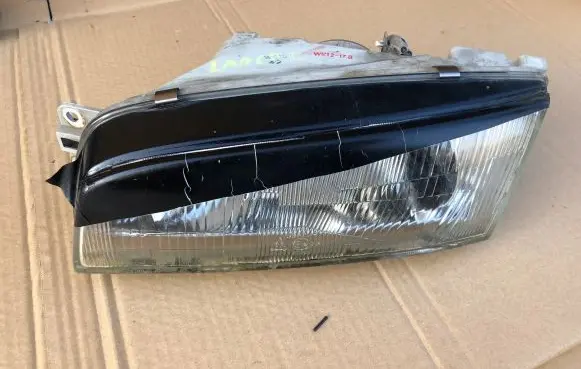 Mitsubishi Lancer Headlight/headlamp