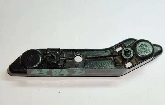 BMW 2 F22 F23 Front bumper mounting bracket 7245763 51117245763
