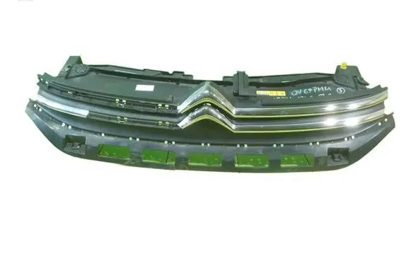 Citroen C3 Front bumper upper radiator grill WP201