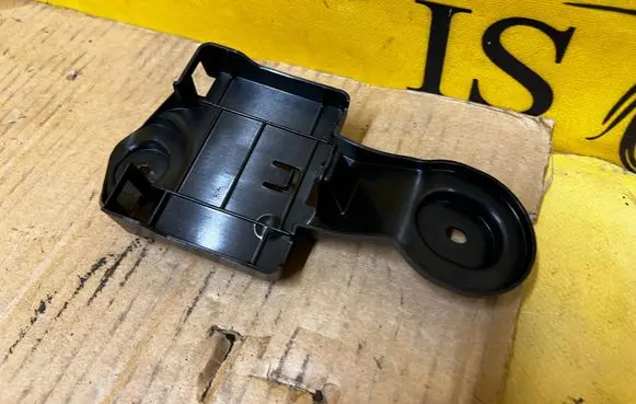 Audi A8 S8 D5 Sun visor clip/hook/bracket 4N0907455