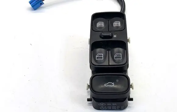Mercedes-Benz C AMG W203 Electric window control switch A2038200110