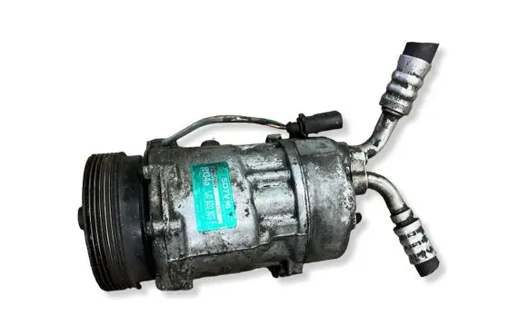 Volkswagen Golf IV Air conditioning (A/C) compressor (pump) 1J0820803F