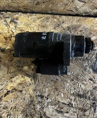 Nissan Almera N16 Starter motor