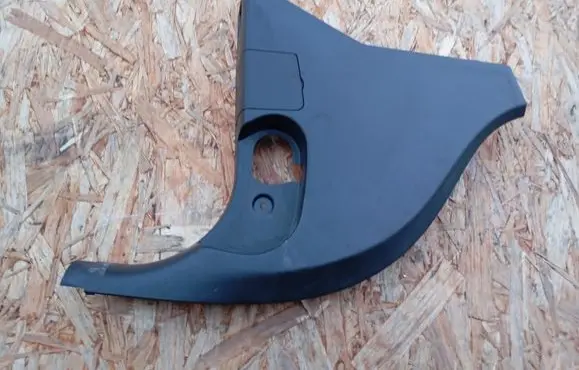 BMW 1 E81 E87 Foot area side trim 51437058133 7058133 7144919