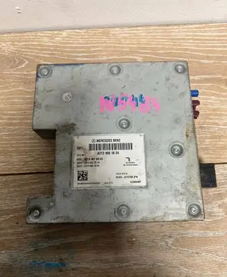 Mercedes-Benz SLK R172 Rear brake EMF control unit/module A21390