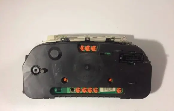 Volkswagen Golf III Speedometer (instrument cluster) 1H0919864Q