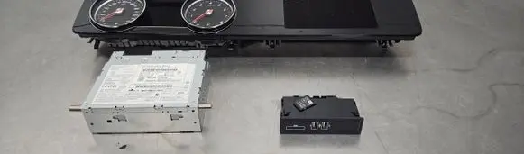 Mercedes-Benz E W213 Speedometer (instrument cluster) A2139008909 A2139009616 A2139009406