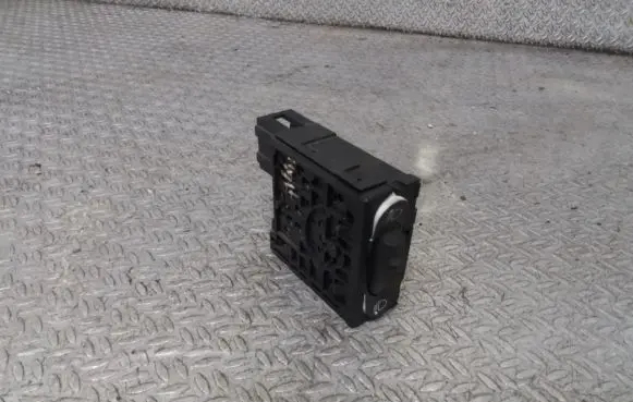 Renault Modus Headlight level height control switch 8200379685