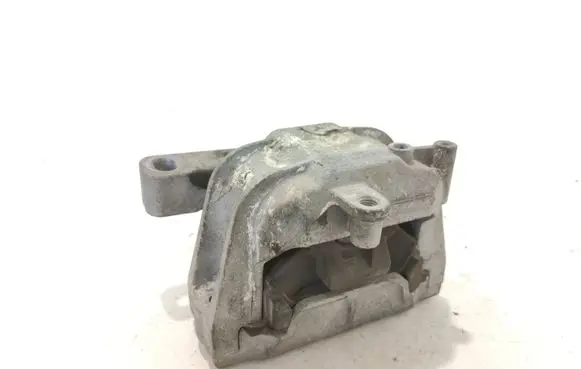 Volkswagen PASSAT B6 Engine mount bracket 1K0199262AS