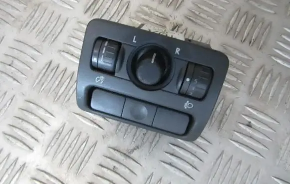 Subaru Legacy Wing mirror switch jc159910