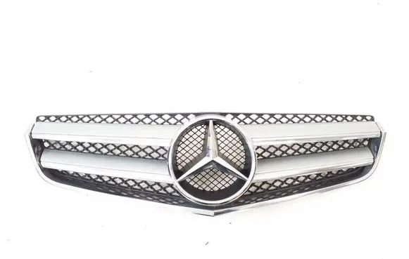 Mercedes-Benz E C207 W207 Front grill A2078880283