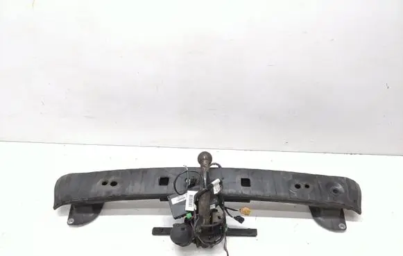 Volvo V50 Tow bar set 8698475