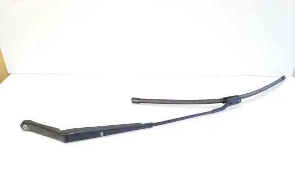 Peugeot 508 Front wiper blade arm 9687687580 3392125879