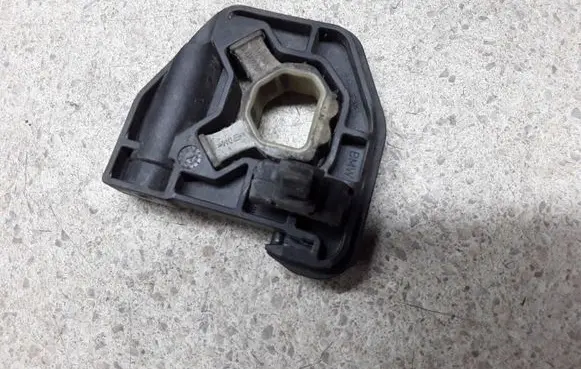 BMW 4 F32 F33 Radiator support slam panel bracket 8620733