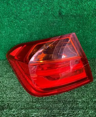 BMW 3 F30 F35 F31 Rear/tail lights 18361112 7259893