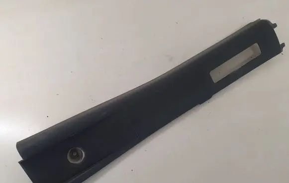 Iveco Daily 3rd gen (B) pillar trim (top) 500337383 500337385