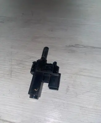 Ford Focus C-MAX Brake pedal sensor switch U3NFA
