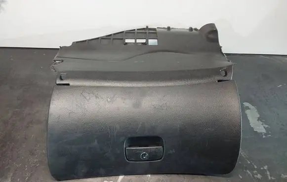 Skoda Superb B5 (3U) Glove box 3B187101
