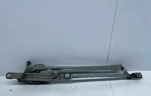 Ford Focus Front wiper linkage and motor 4M5117504AB