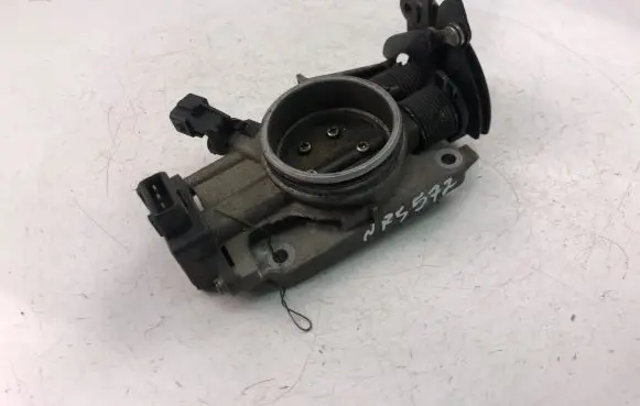 Nissan Primera Throttle valve 123456