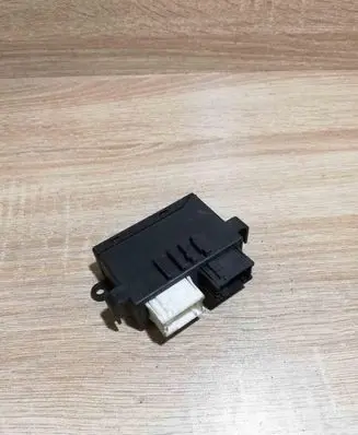 BMW 3 E46 Door control unit/module 6913364