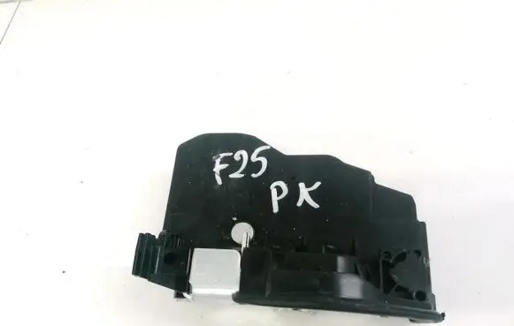 Mini Cooper Countryman R60 Front door lock 7318423