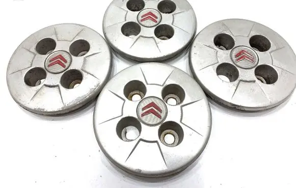 Citroen Nemo R13 wheel hub/cap/trim 1311078070