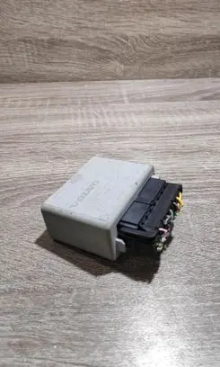 Volvo S70 V70 V70 XC Light module LCM 9442303 5KG00531107
