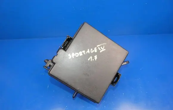 KIA Sportage Fuse module 91262F1050 1609091001 20160909