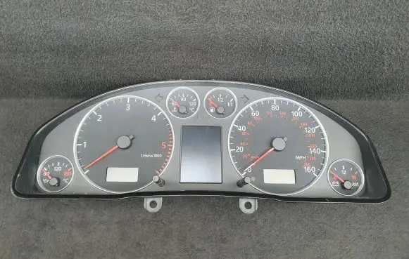 Audi A6 S6 C5 4B Speedometer (instrument cluster) 4E0920981J