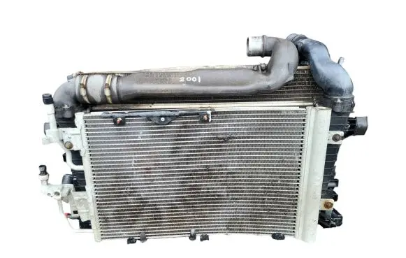 Opel Zafira B Radiator set 13171429