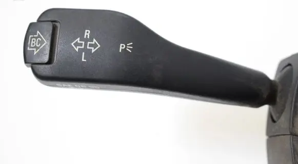 BMW X3 E83 Indicator stalk 8376443 8375398