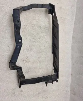 Audi A8 S8 D2 4D Top upper radiator support slam panel 4D0805856K