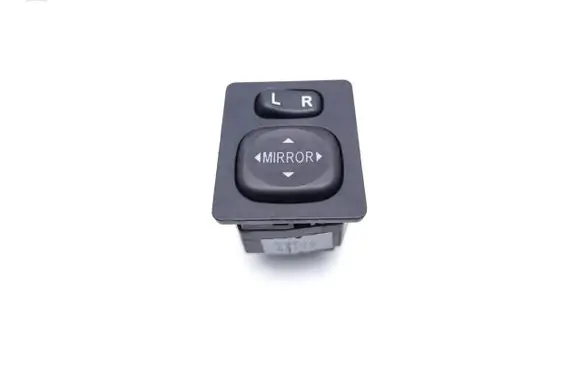 Toyota Auris E180 Wing mirror switch 