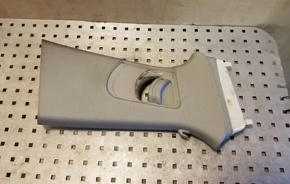 Audi A6 C7 (B) pillar trim (top) 4G0867244