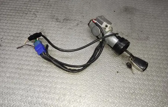 Subaru Forester SF Ignition lock