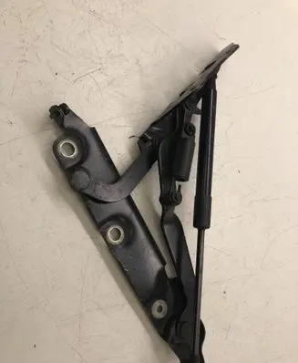 Jaguar XF Tailgate/trunk/boot hinge