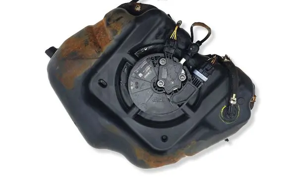 Jaguar XE AdBlue liquid reservoir 0444040015 FPLA5J229AB