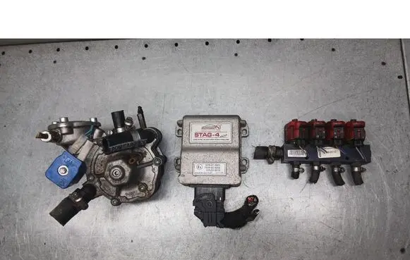 Skoda Octavia Mk1 (1U) LP gas equipment set 